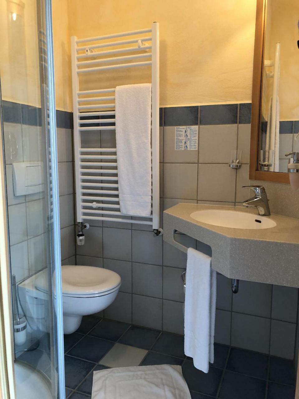 Landgasthof Schmidbaur Donauwörth Extérieur photo